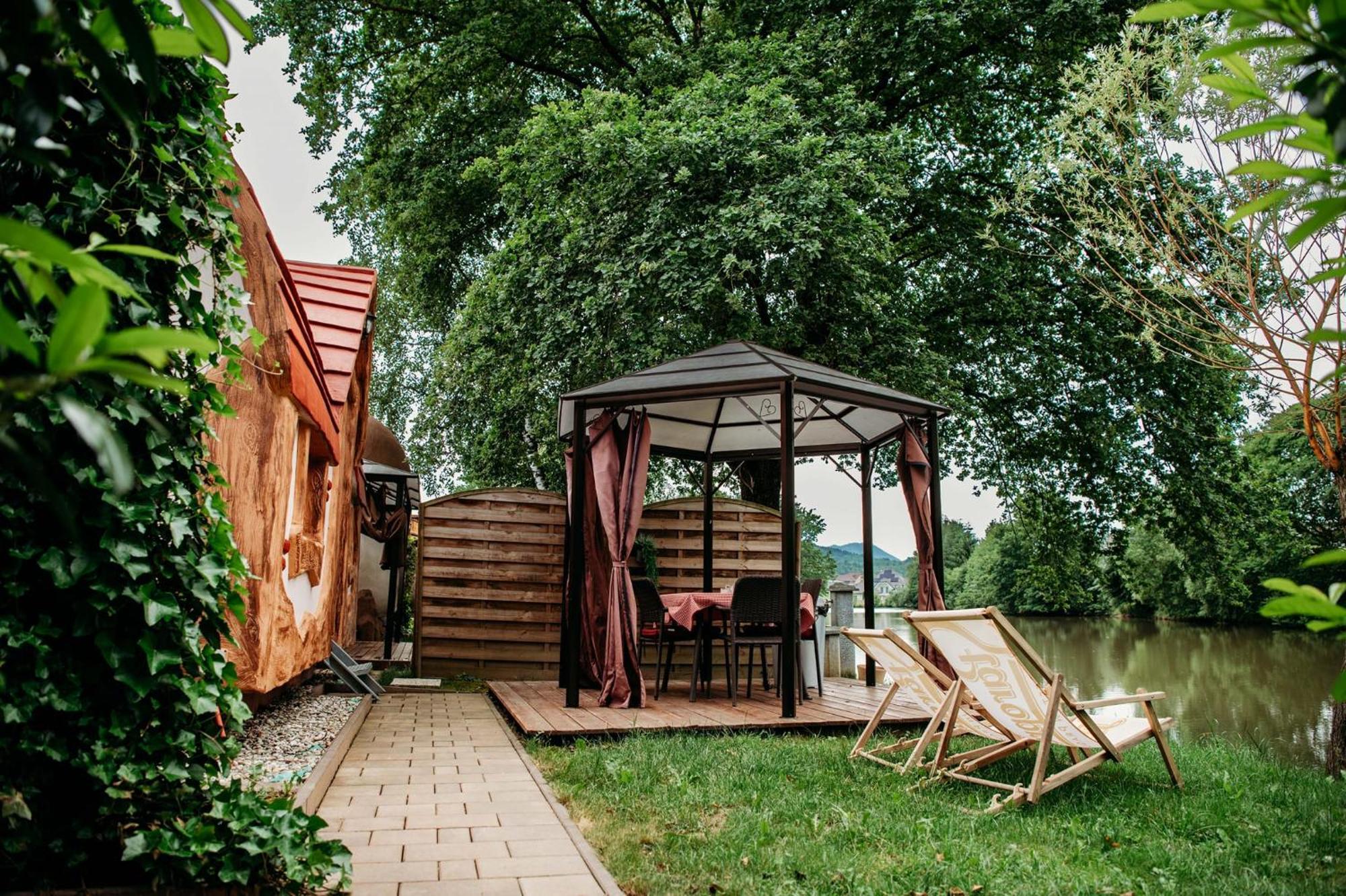 Glamping Rajska Vas Hotel Sentjur ภายนอก รูปภาพ